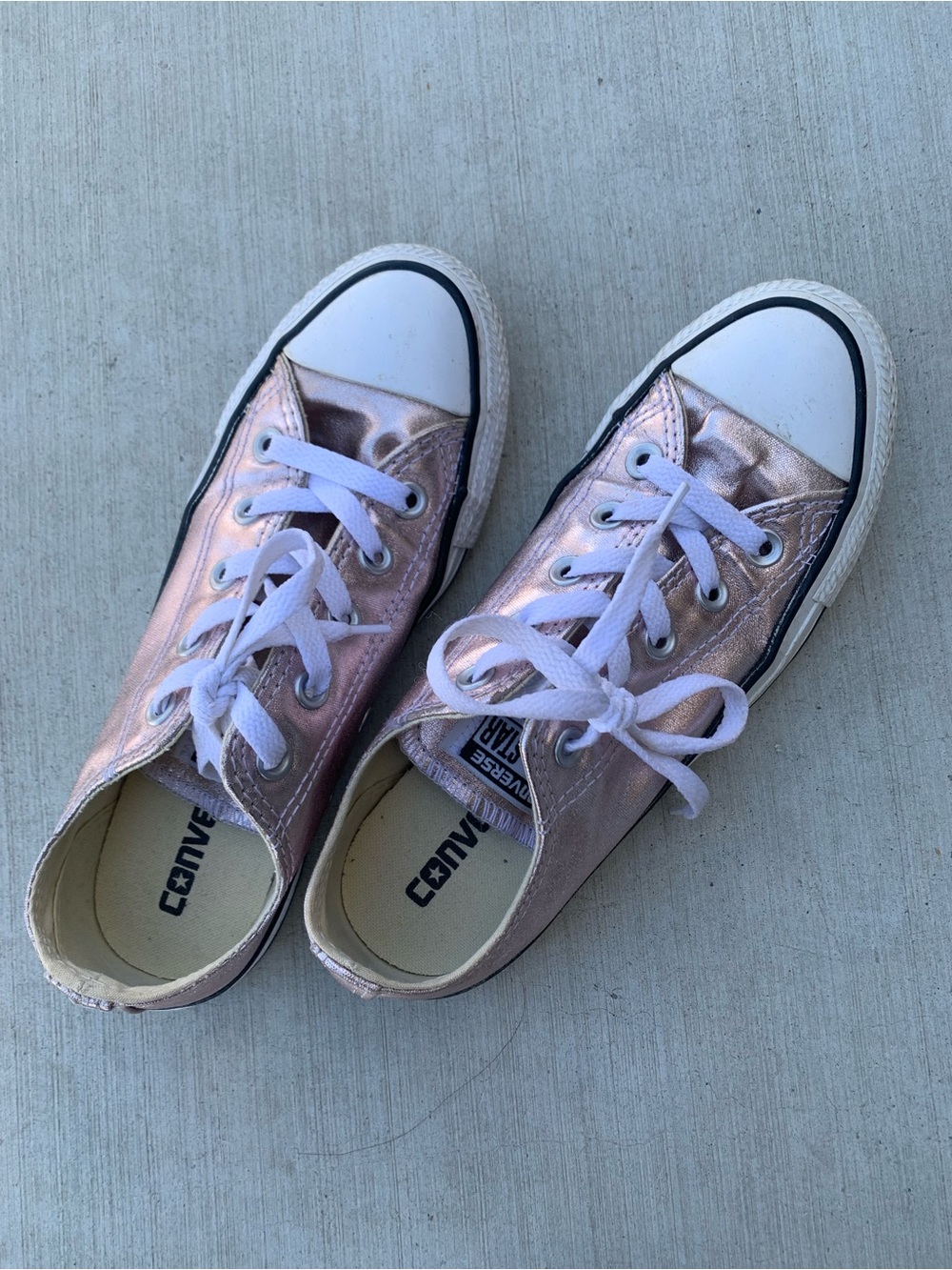 Converse Shiny Pink Sneakers